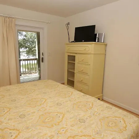 Villa 519, Bay Breeze- Soundfront, Private Pool, Hot Tub, Sound Views!